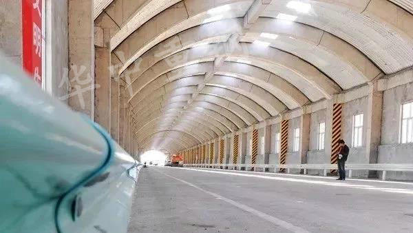 7.jpg 【华中重钢】波纹钢结构新应用——依塔斯风区的防风雪棚洞!